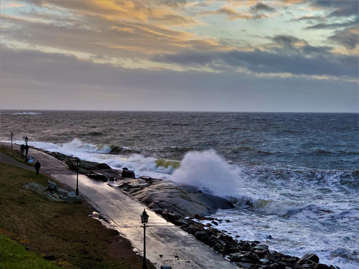 Faestningens Bed & Breakfast Varberg Luaran gambar