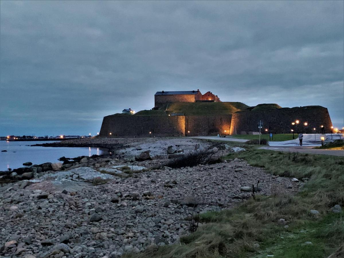 Faestningens Bed & Breakfast Varberg Luaran gambar