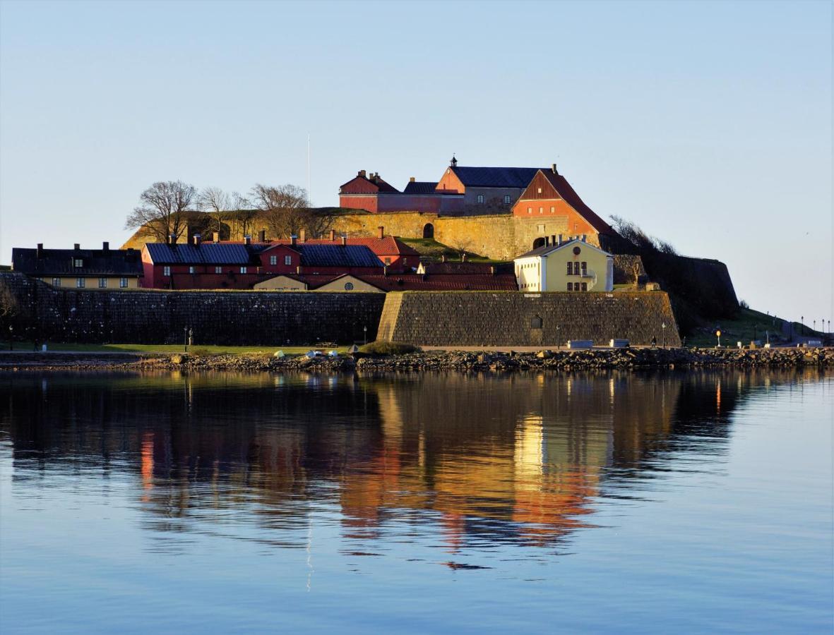 Faestningens Bed & Breakfast Varberg Luaran gambar